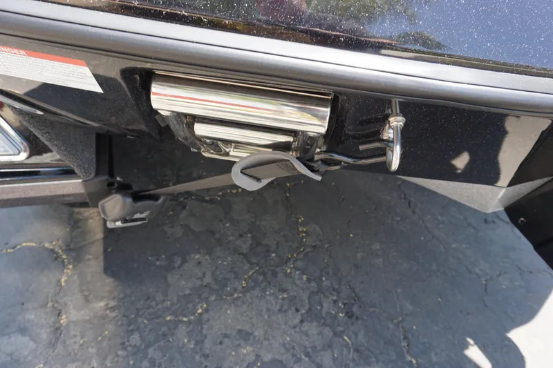 Slide: The Image of Ranger Z521R Cup-Equipped Includes Trailer 2025 - 15