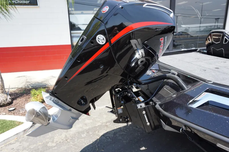 Slide: The Image of Ranger Z521R Cup-Equipped Includes Trailer 2025 - 6