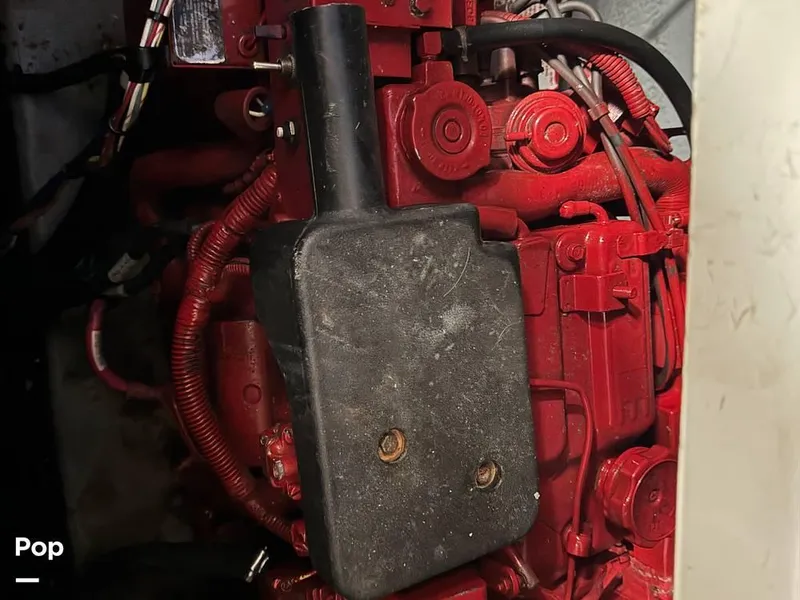 Slide: The Image of 2000 Sea Ray 410 Sundancer for sale in Sodus Point, NY - 11