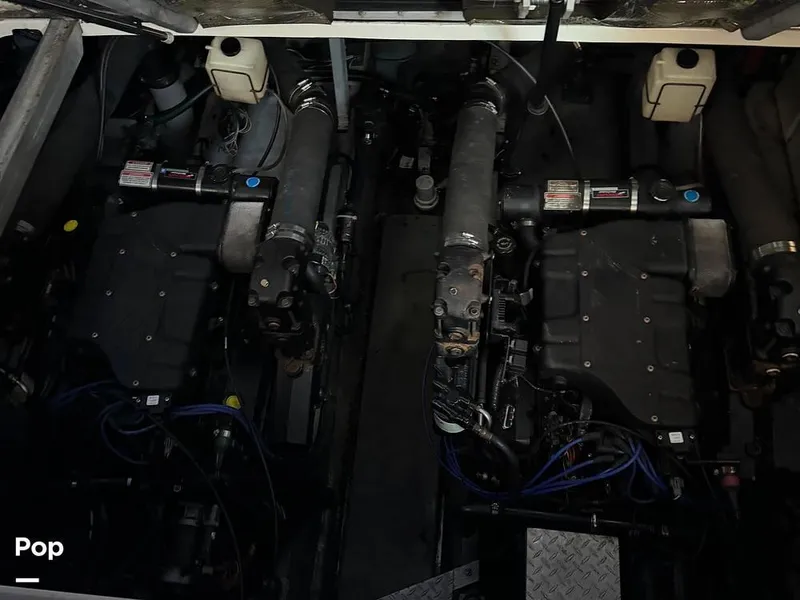 Slide: The Image of 2000 Sea Ray 410 Sundancer for sale in Sodus Point, NY - 13