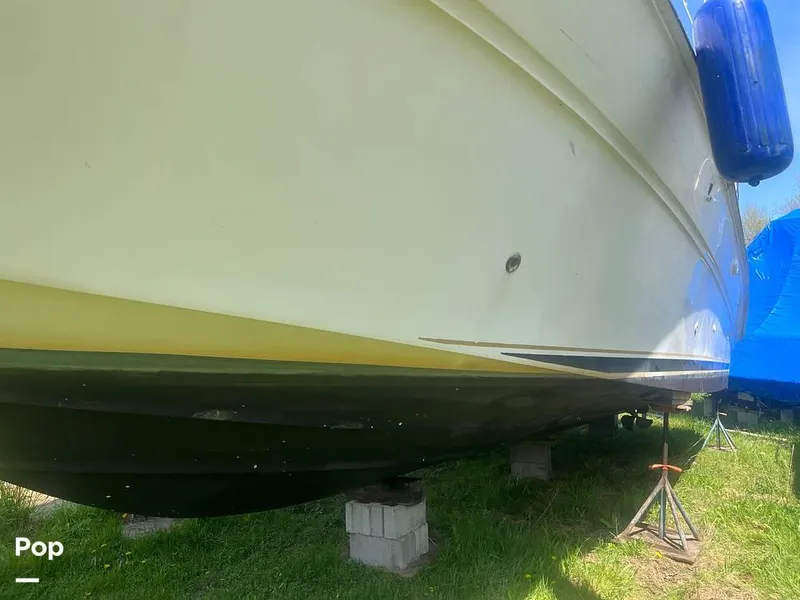 Slide: The Image of 2000 Sea Ray 410 Sundancer for sale in Sodus Point, NY - 20
