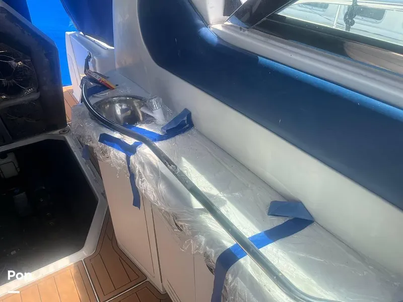 Slide: The Image of 2000 Sea Ray 410 Sundancer for sale in Sodus Point, NY - 46