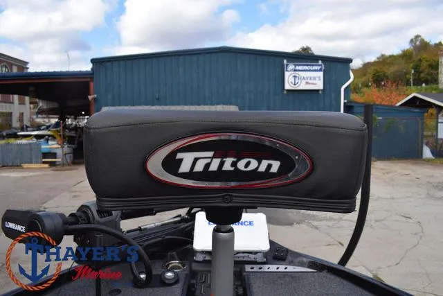 Slide: The Image of 2020 Triton 20 TRX Patriot boat seat at Thayer's Marine dealership. - 14