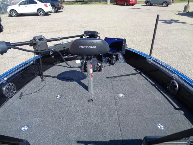 Slide: The Image of 2024 Nitro ZV20 Pro boat interior with advanced fishing equipment. - 5