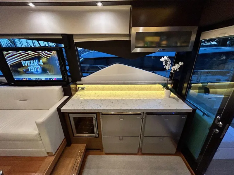 Slide: The Image of Galley Stbd - 12