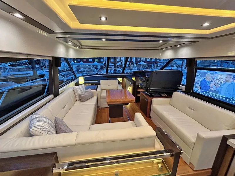 Slide: The Image of Salon - 14