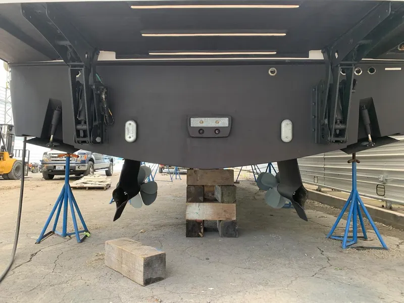 Slide: The Image of Transom Underbody - 36