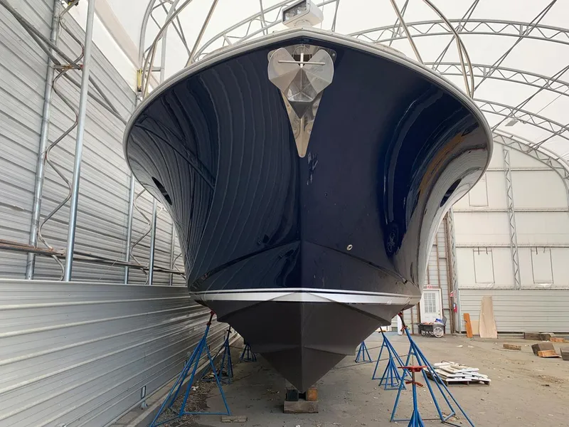 Slide: The Image of Bow Underbody - 38