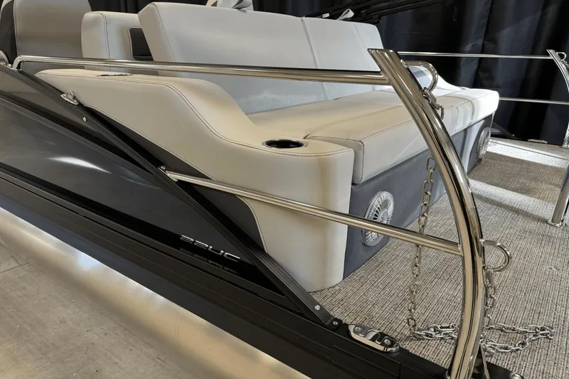 Slide: The Image of Barletta Cabrio 2025 - 49