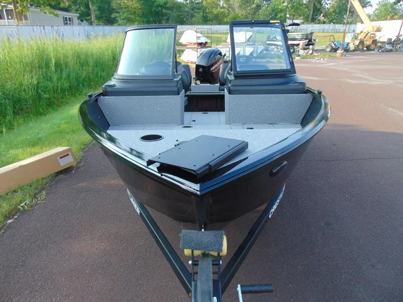 Slide: The Image of Crestliner 1650 Kodiak Walk Through 2025 - 3