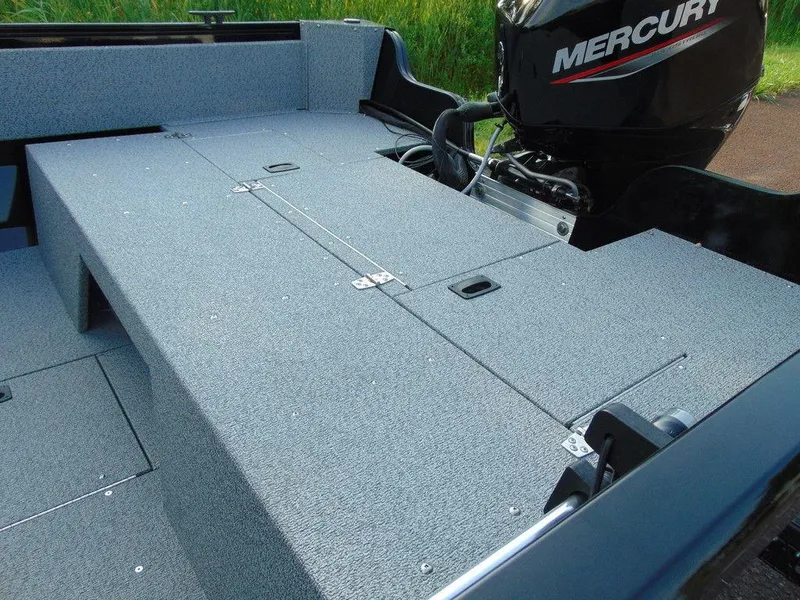 Slide: The Image of Crestliner 1650 Kodiak Walk Through 2025 - 7