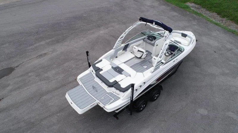 Slide: The Image of Chaparral 23 SSi 2025 - 19