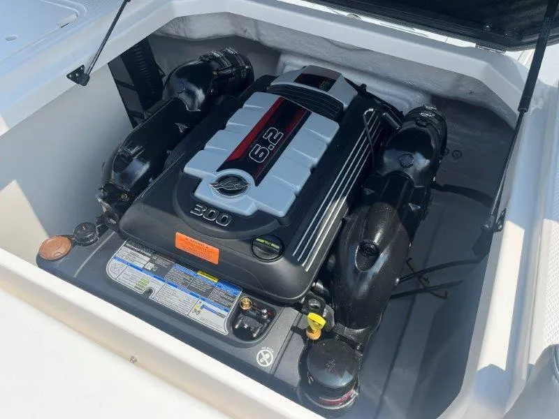 Slide: The Image of Chaparral 23 SSi 2025 - 29