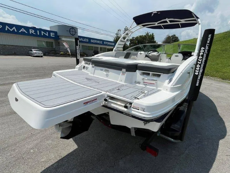 Slide: The Image of Chaparral 23 SSi 2025 - 33