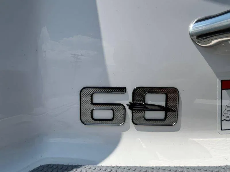 Slide: The Image of Chaparral 23 SSi 2025 - 35