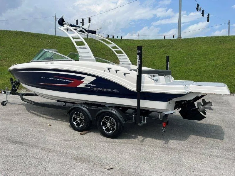 Slide: The Image of Chaparral 23 SSi 2025 - 5