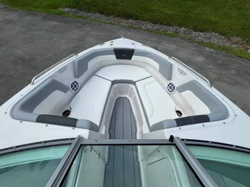 Slide: The Image of Chaparral 23 SSi 2025 - 66