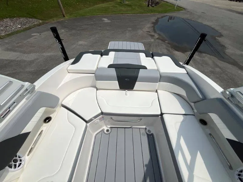 Slide: The Image of Chaparral 23 SSi 2025 - 84