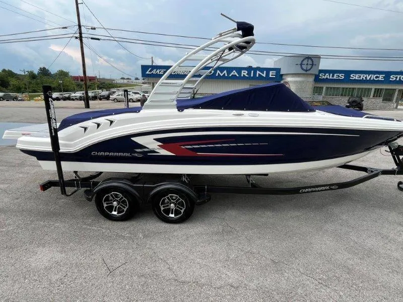 Slide: The Image of Chaparral 23 SSi 2025 - 92