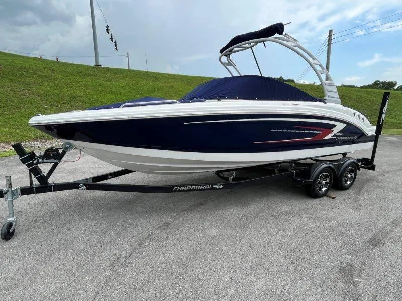 Slide: The Image of Chaparral 23 SSi 2025 - 95