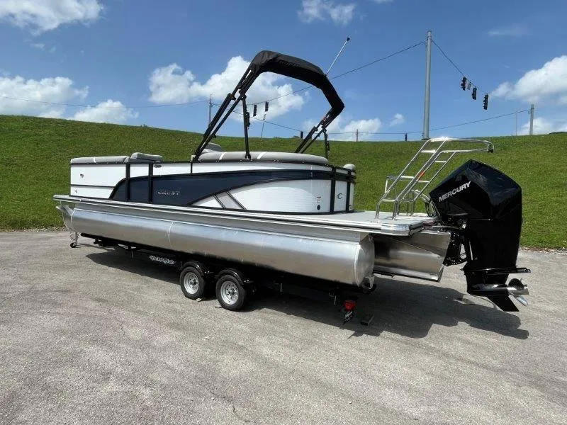 Slide: The Image of Crest CLASSIC 240 SLC 2025 - 20