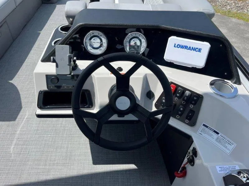 Slide: The Image of Crest CLASSIC 240 SLC 2025 - 51