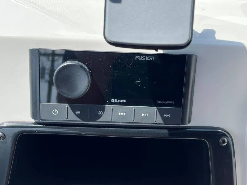 Slide: The Image of Crest CLASSIC 240 SLC 2025 - 64