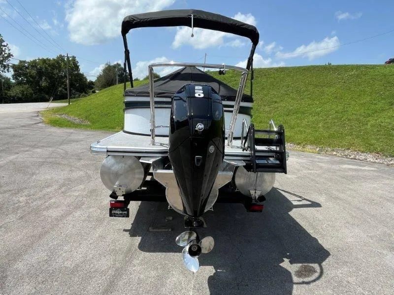 Slide: The Image of Crest CLASSIC 240 SLC 2025 - 77