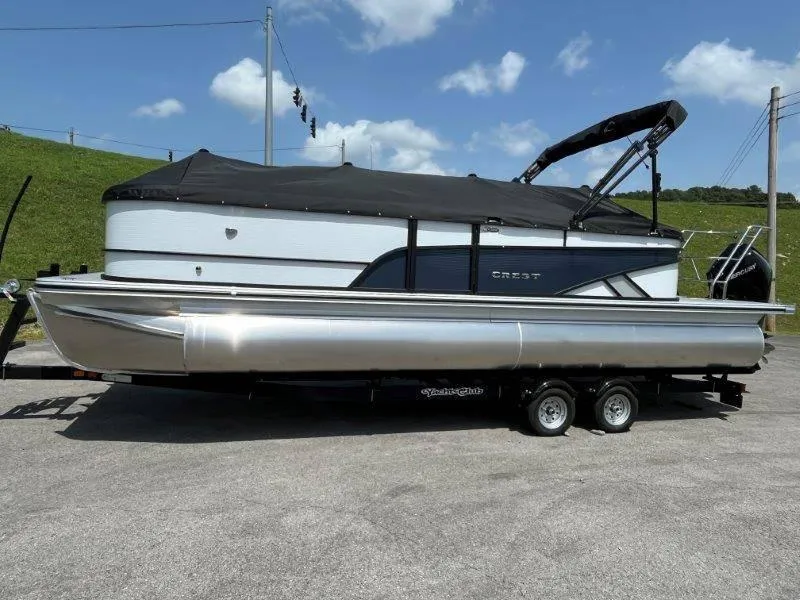 Slide: The Image of Crest CLASSIC 240 SLC 2025 - 82