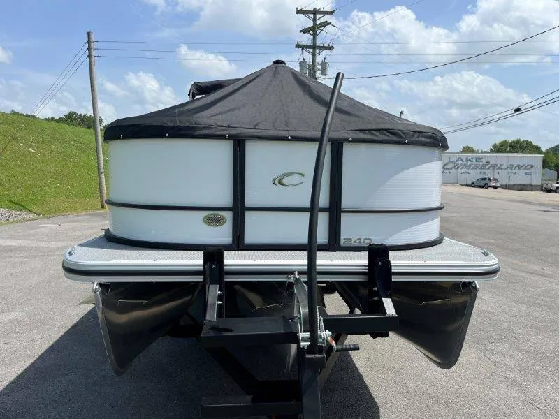 Slide: The Image of Crest CLASSIC 240 SLC 2025 - 83