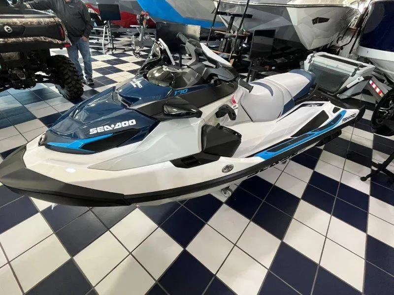 Slide: The Image of Sea-Doo FishPro Sport 170 BRP Premium Audio, iDF, iBR 2024 - 17