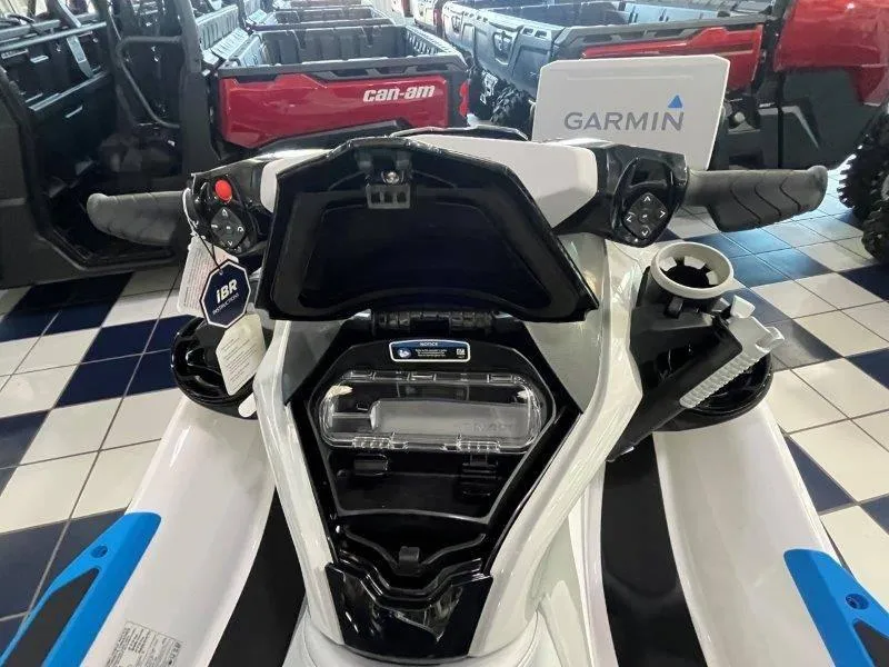 Slide: The Image of Sea-Doo FishPro Sport 170 BRP Premium Audio, iDF, iBR 2024 - 22