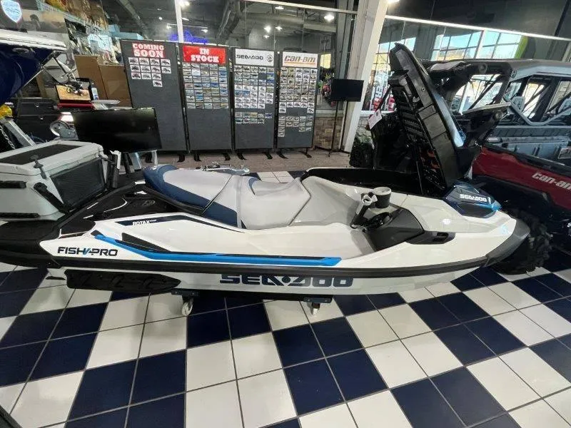 Slide: The Image of Sea-Doo FishPro Sport 170 BRP Premium Audio, iDF, iBR 2024 - 4