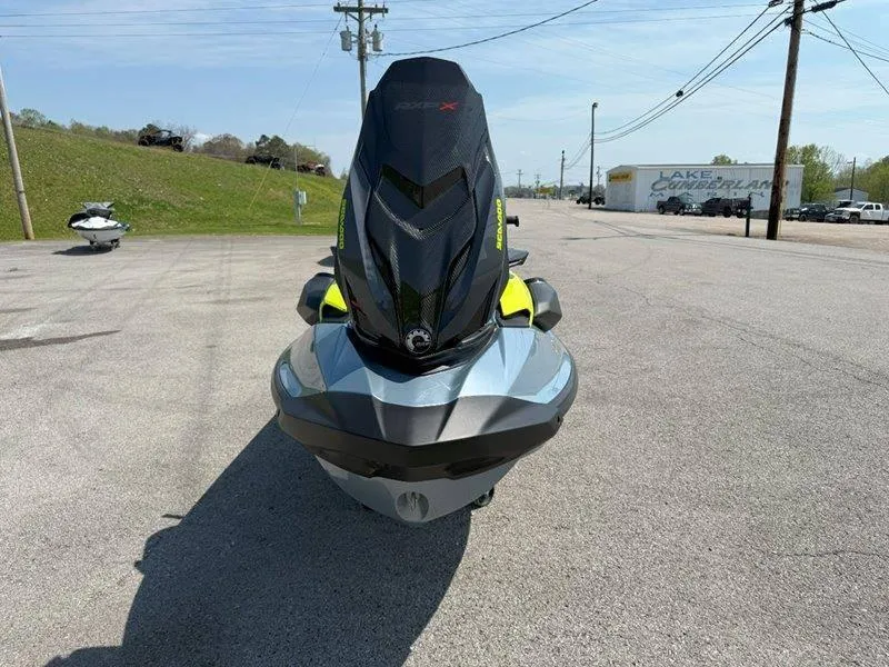 Slide: The Image of Sea-Doo RXP-X 325 iBR Ice Metal/Green Tech, BRP Premium Audio, iBR 2024 - 40