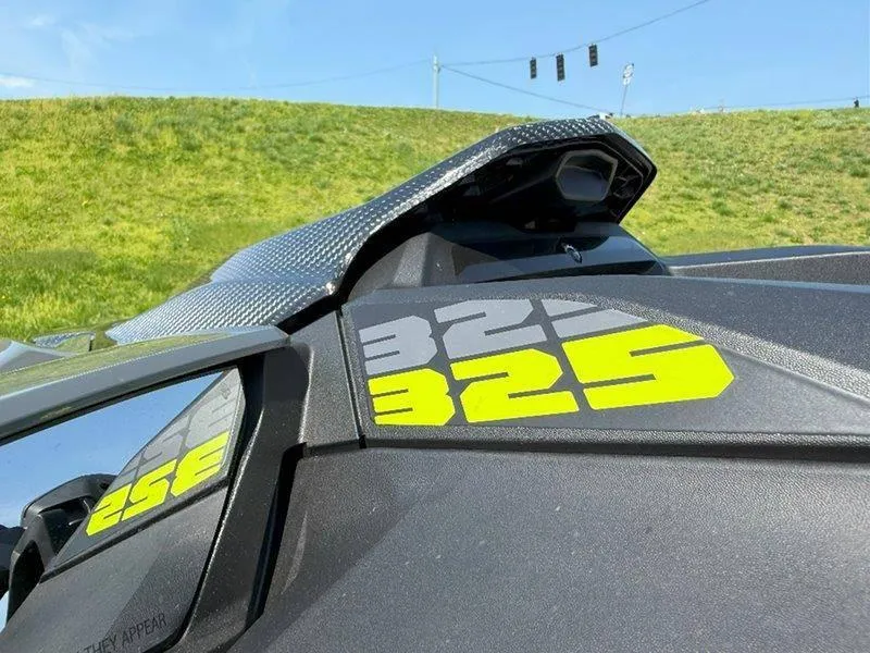 Slide: The Image of Sea-Doo RXP-X 325 iBR Ice Metal/Green Tech, BRP Premium Audio, iBR 2024 - 45