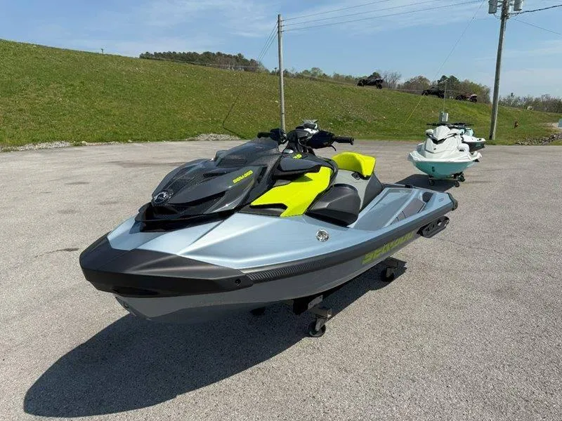 Slide: The Image of Sea-Doo RXP-X 325 iBR Ice Metal/Green Tech, BRP Premium Audio, iBR 2024 - 6