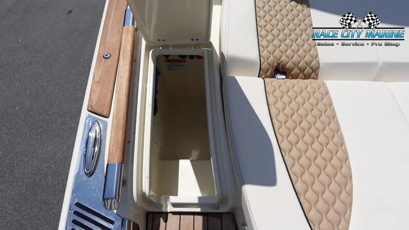 Slide: The Image of Chris-Craft Launch 25 GT 2022 - 31