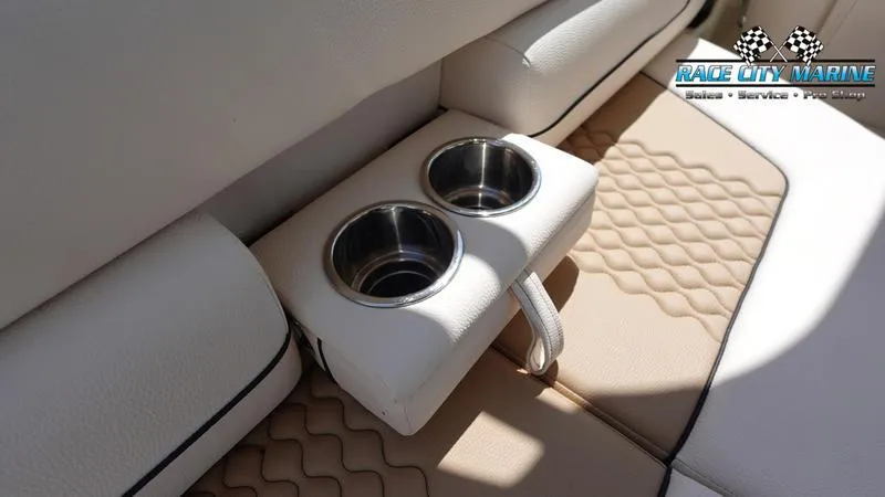 Slide: The Image of Chris-Craft Launch 25 GT 2022 - 37