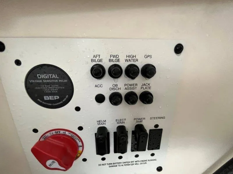 Slide: The Image of Robalo 266 Cayman 2024 - 119