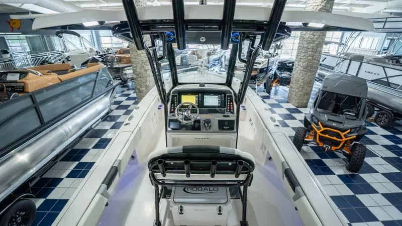 Slide: The Image of Robalo 266 Cayman 2024 - 12