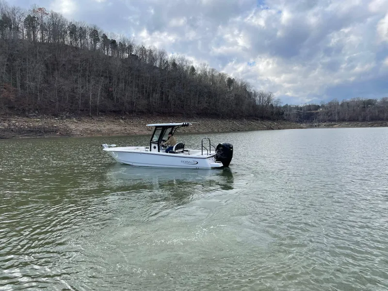 Slide: The Image of Robalo 266 Cayman 2024 - 5