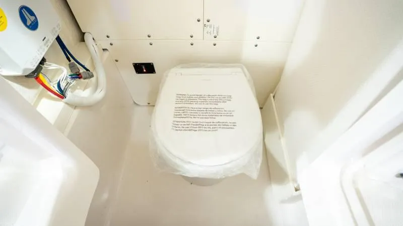 Slide: The Image of Robalo 266 Cayman 2024 - 61