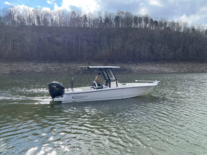 Slide: The Image of Robalo 266 Cayman 2024 - 76