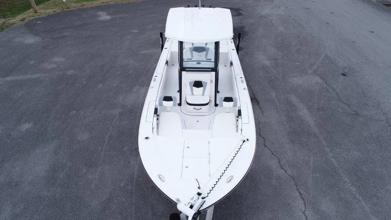 Slide: The Image of Robalo 266 Cayman 2024 - 79