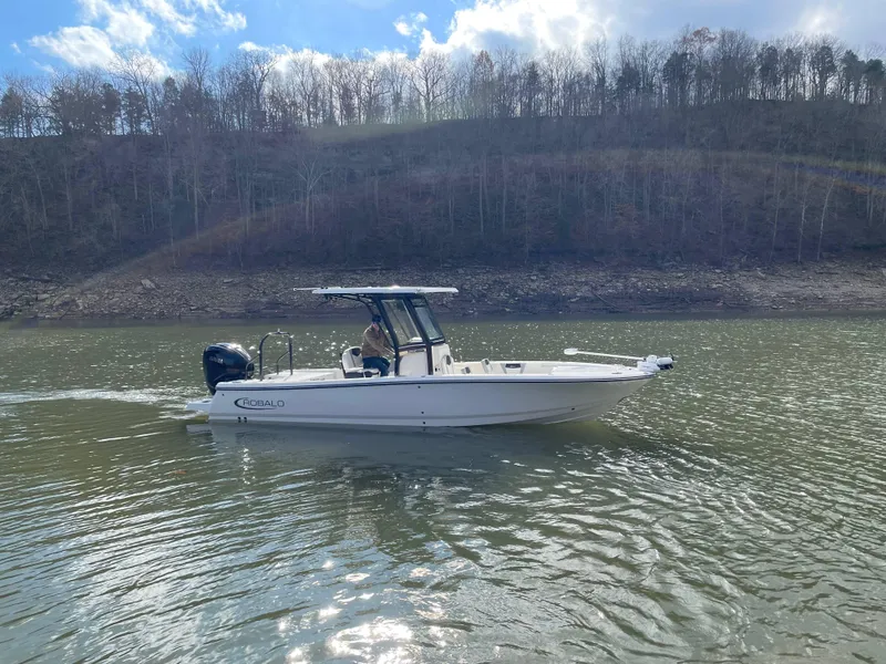 Slide: The Image of Robalo 266 Cayman 2024 - 8