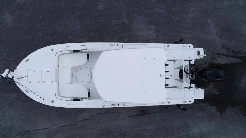 Slide: The Image of Robalo 266 Cayman 2024 - 80