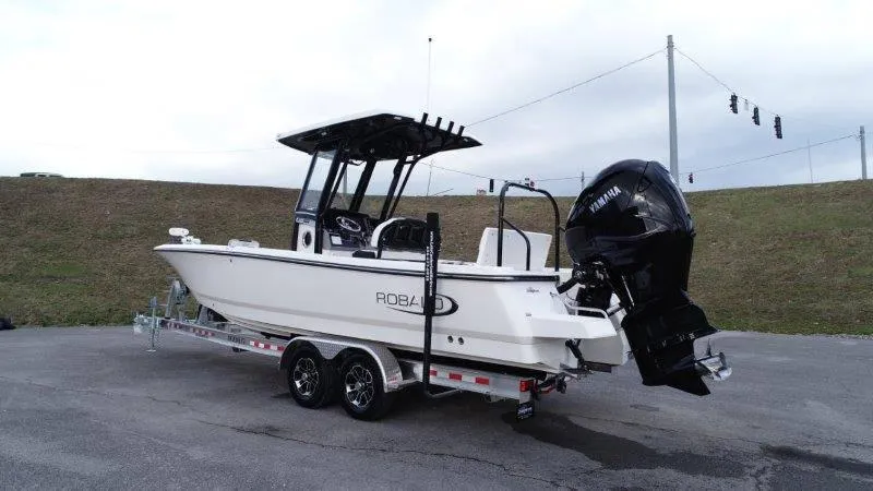 Slide: The Image of Robalo 266 Cayman 2024 - 82