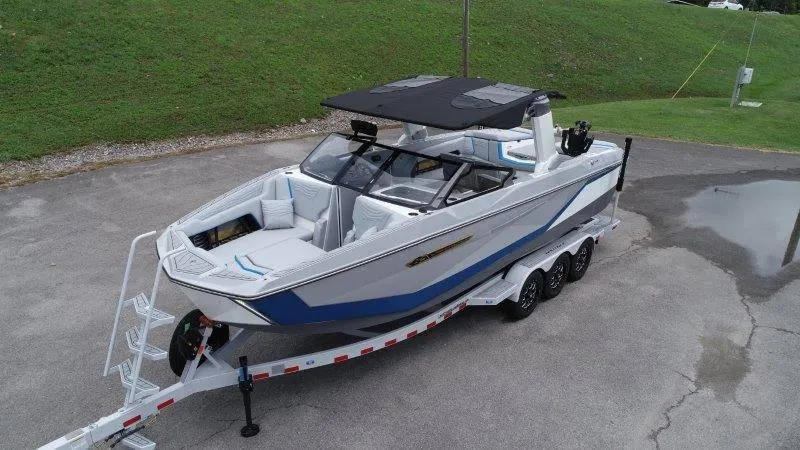 Slide: The Image of Nautique G25 2025 - 36