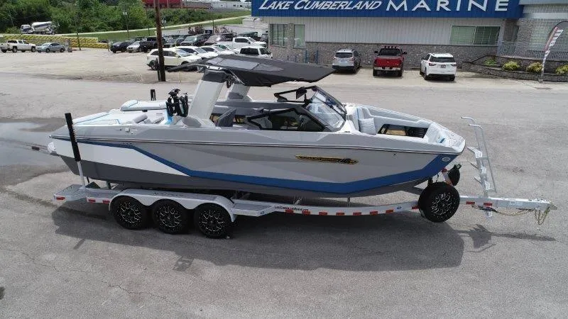 Slide: The Image of Nautique G25 2025 - 37