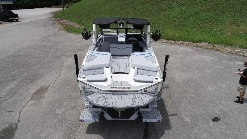 Slide: The Image of Nautique G25 2025 - 40